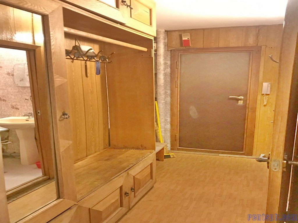 Квартира в аренду в 3 к.кв. Дунайский проспект 42/79 к 1