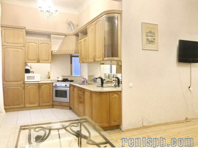 Сдаем квартиру Петроградский район, Мичуринская 19