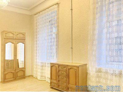 Сдаем квартиру Петроградский район, Мичуринская 19