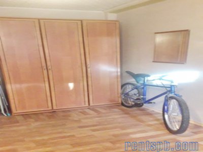 Сдам комнату у метро Ломоносовская  ул.  Седова 102