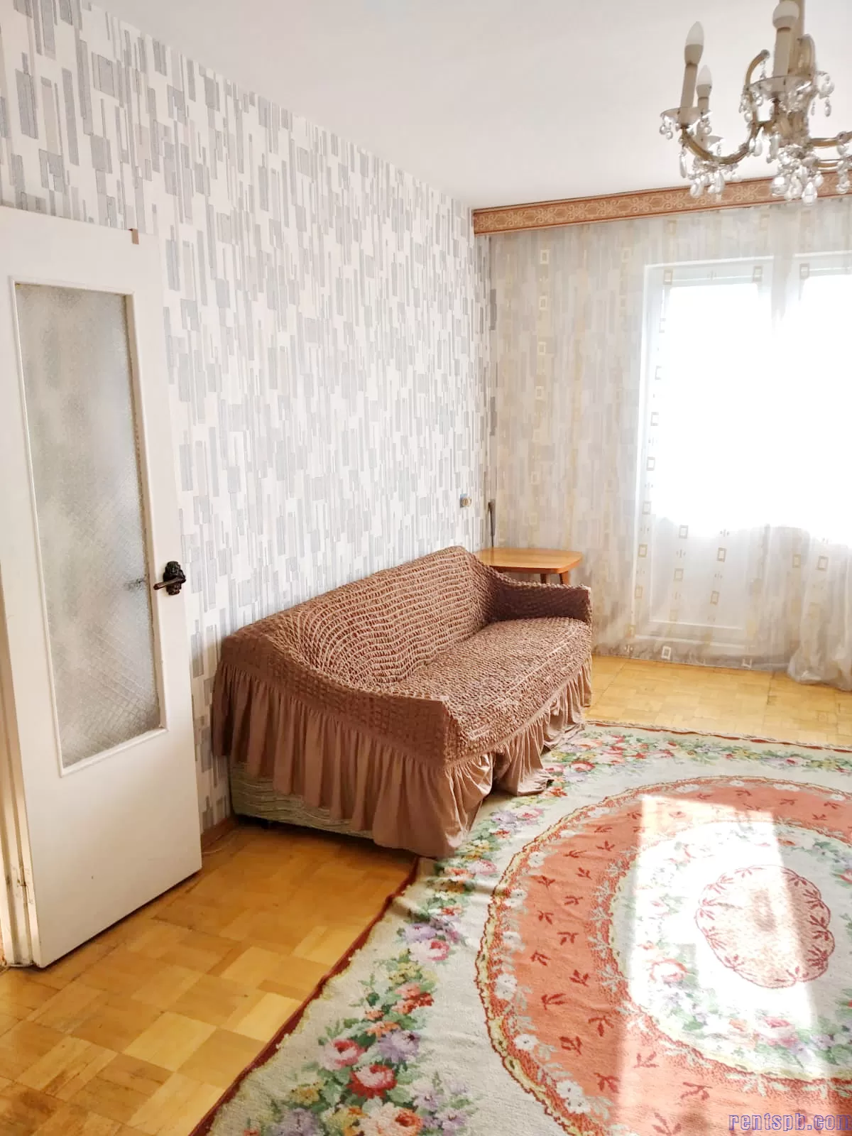 сдам 2 комнатную кв-ру Маршала Новикова дом 2 кор. 1