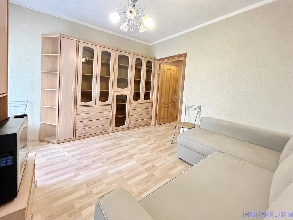 Хорошая квартира Рижский проспект 46