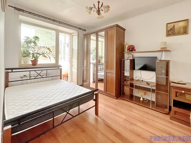 Аpartment near metro Elizarovskay for 1-6 person- 40 dollar /day