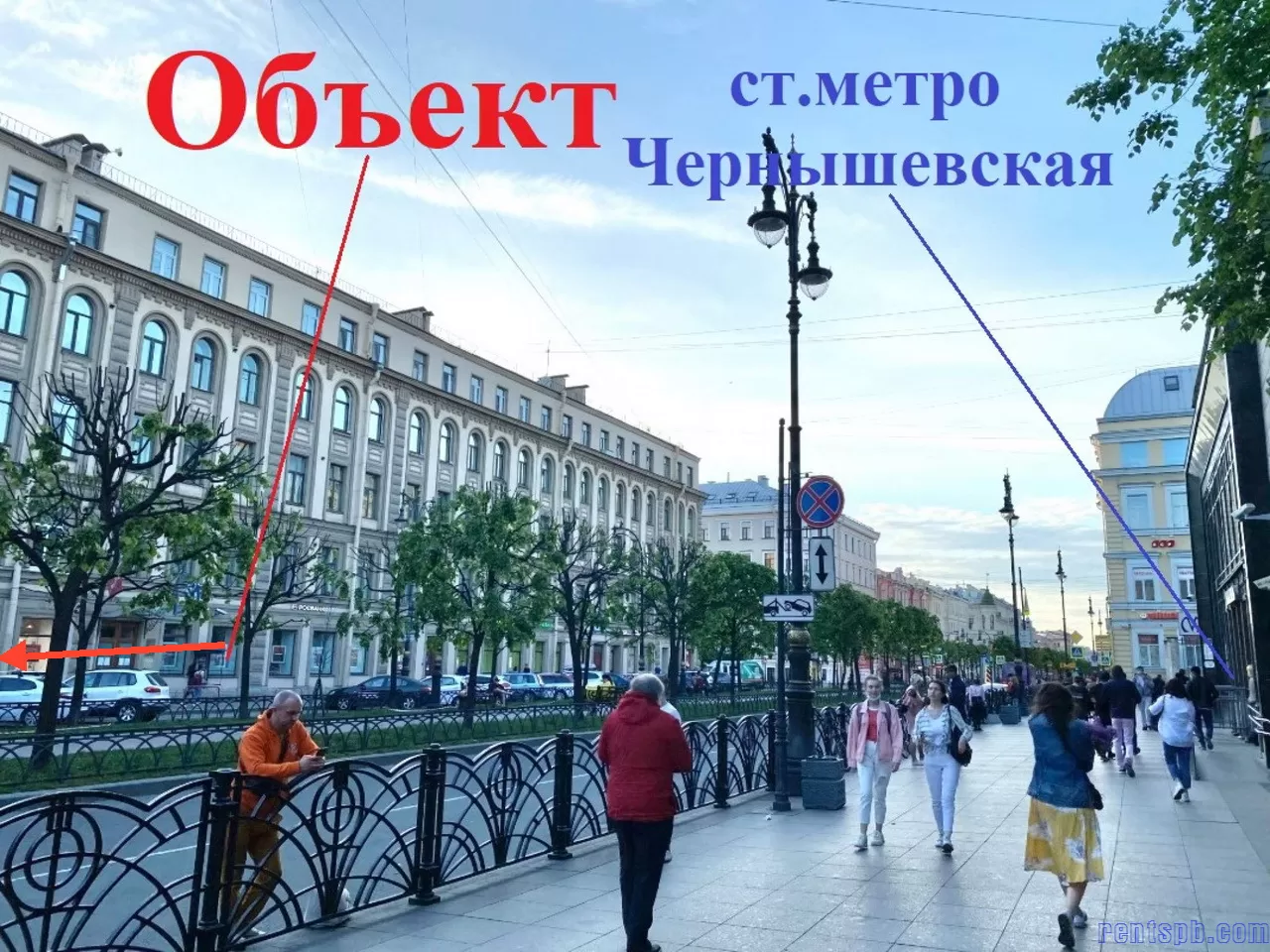 Сдам студию напротив метро Чернышевского 17   угол  ул.  Кирочная
