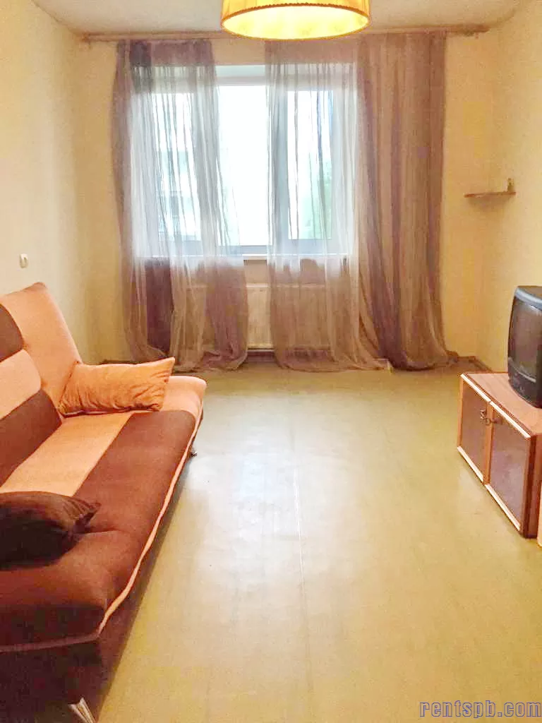 сдам квартиру 2 комнатную Передовиков 29 к 1