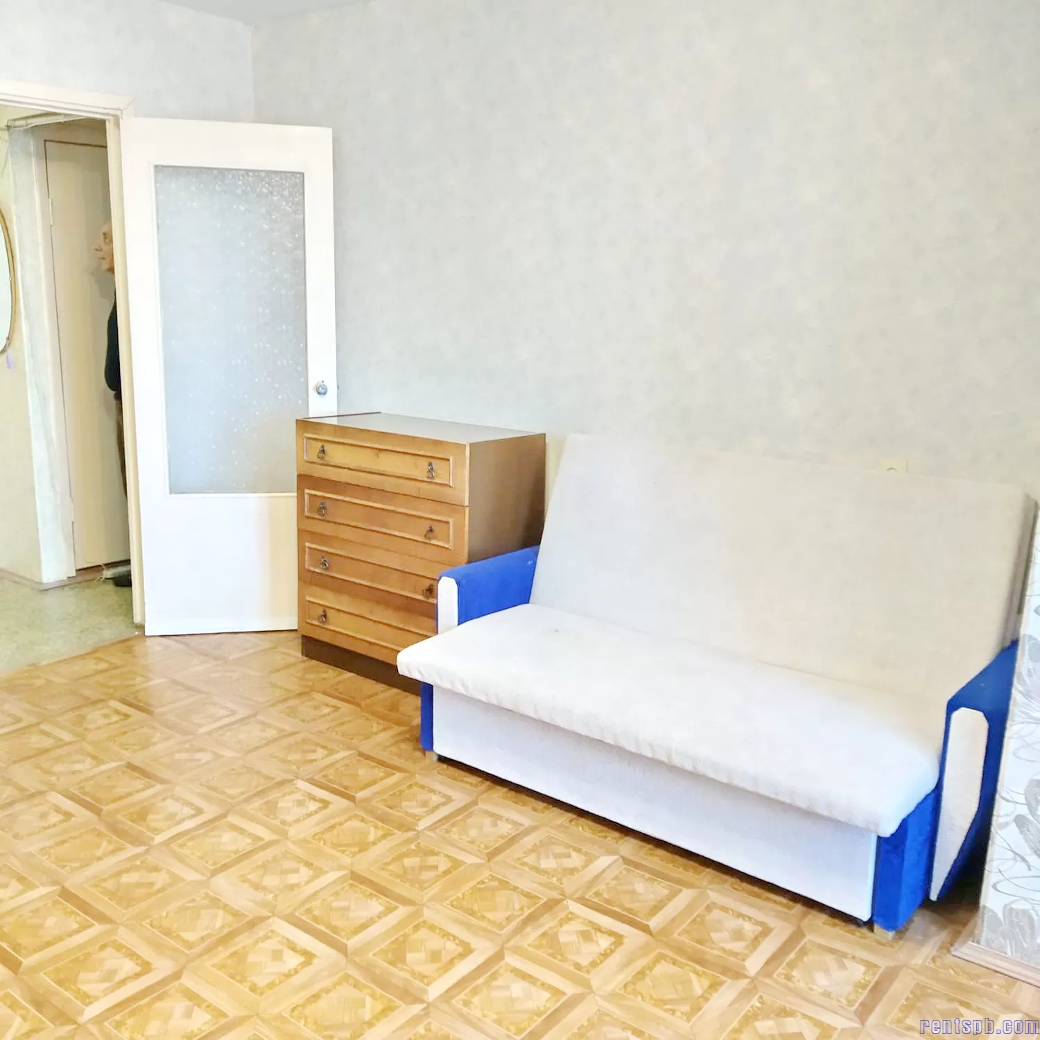 сдам квартиру у метро -Авиаконструкторов 6