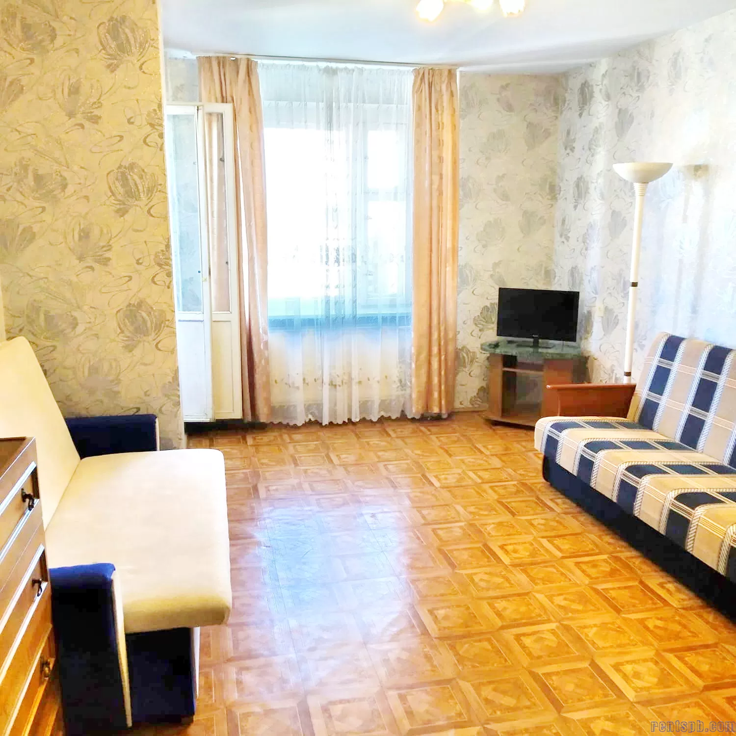 сдам квартиру у метро -Авиаконструкторов 6