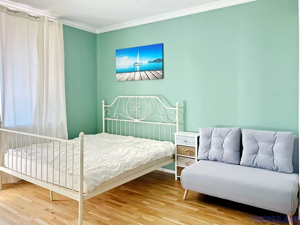 BLUE APARTMENT NEAR METRO ELIZAROVSKAYA