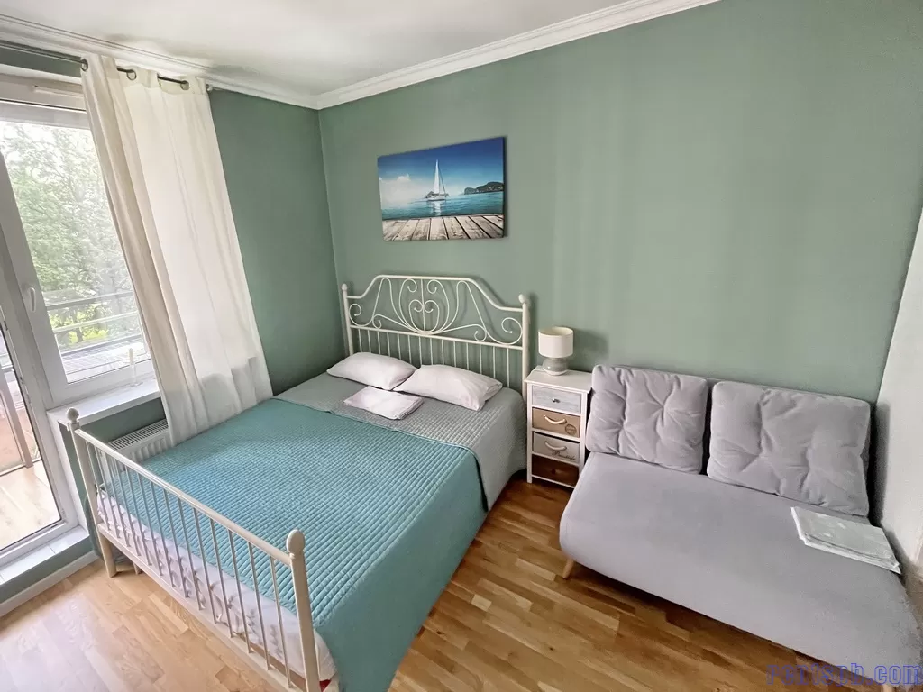 BLUE APARTMENT NEAR METRO ELIZAROVSKAYA