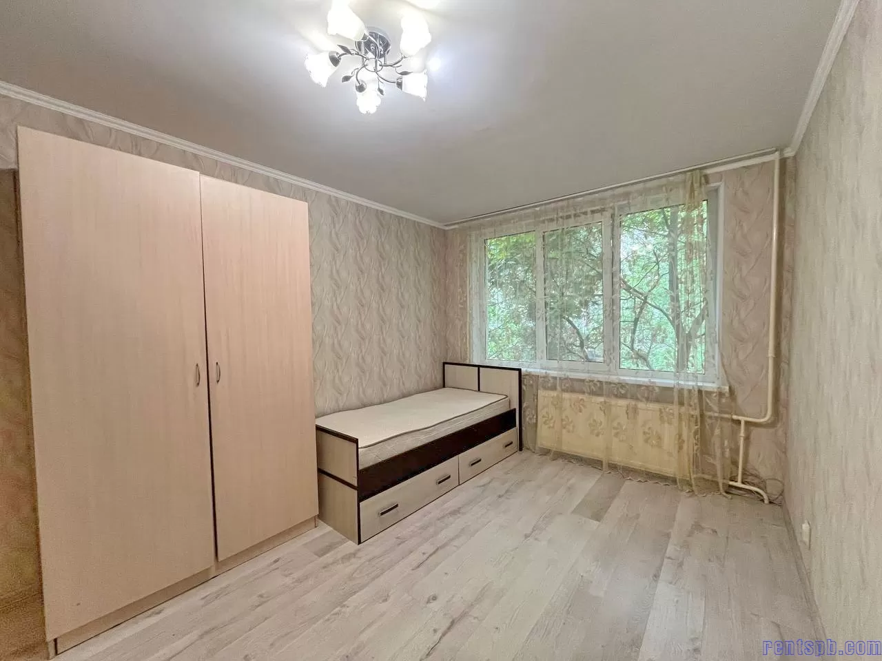 Сдам Бухарестская 67 у м  пр-т Славы рядом с парком Героев Пожарников.