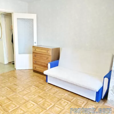 сдам квартиру у метро -Авиаконструкторов 6