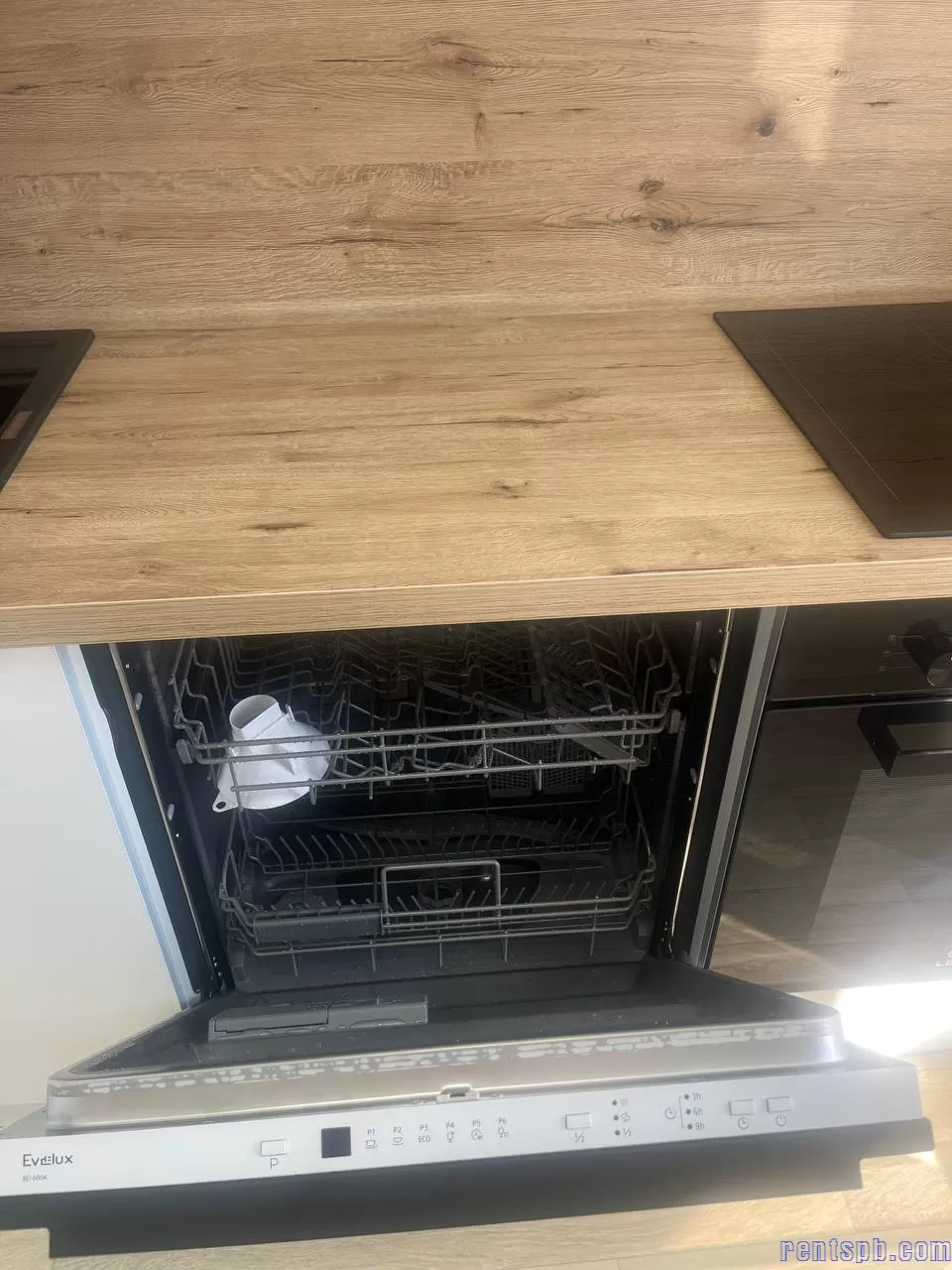 Старопетергофский проспект д.14 Вид вода, в квартире все новое!