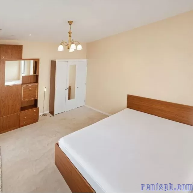 Сдам  квартира с видом на канал/воду Маршала Захарова 12 к 1